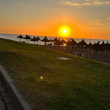 Tenerife Sud * أذيخي